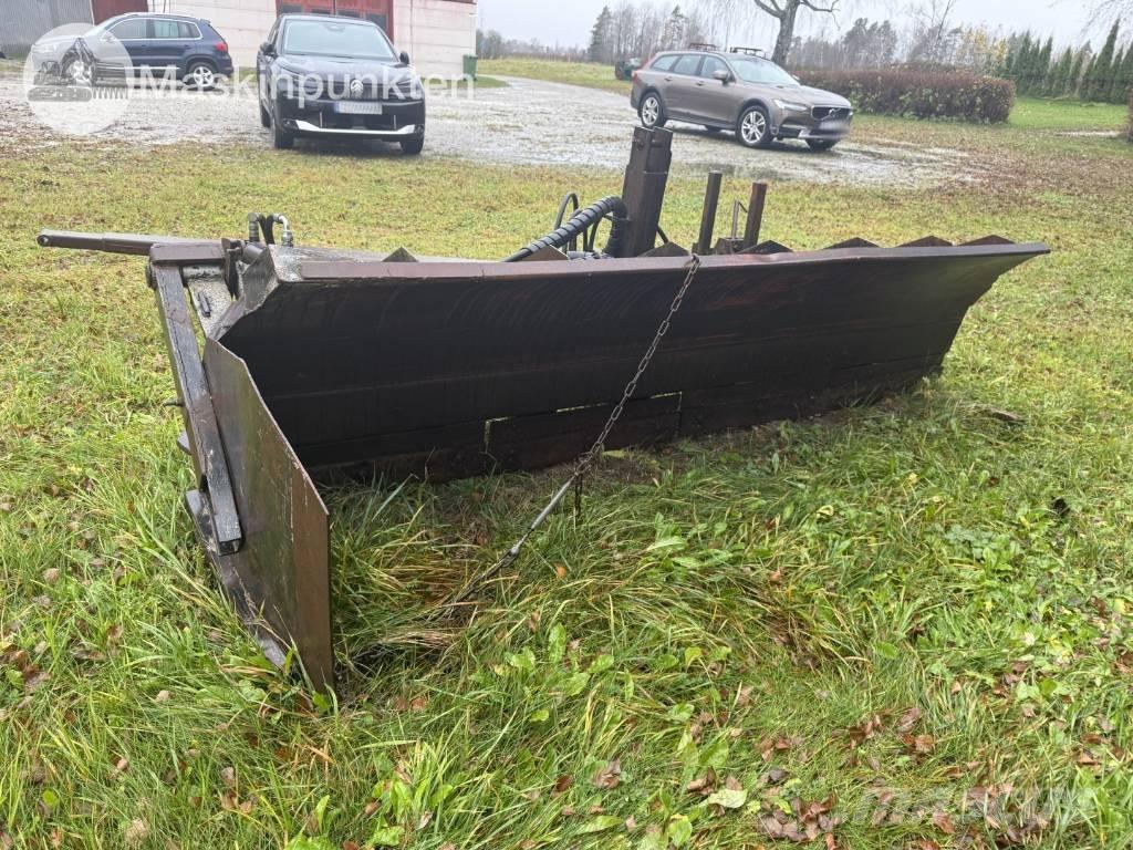 Holms KHT-320 Строительные плуги