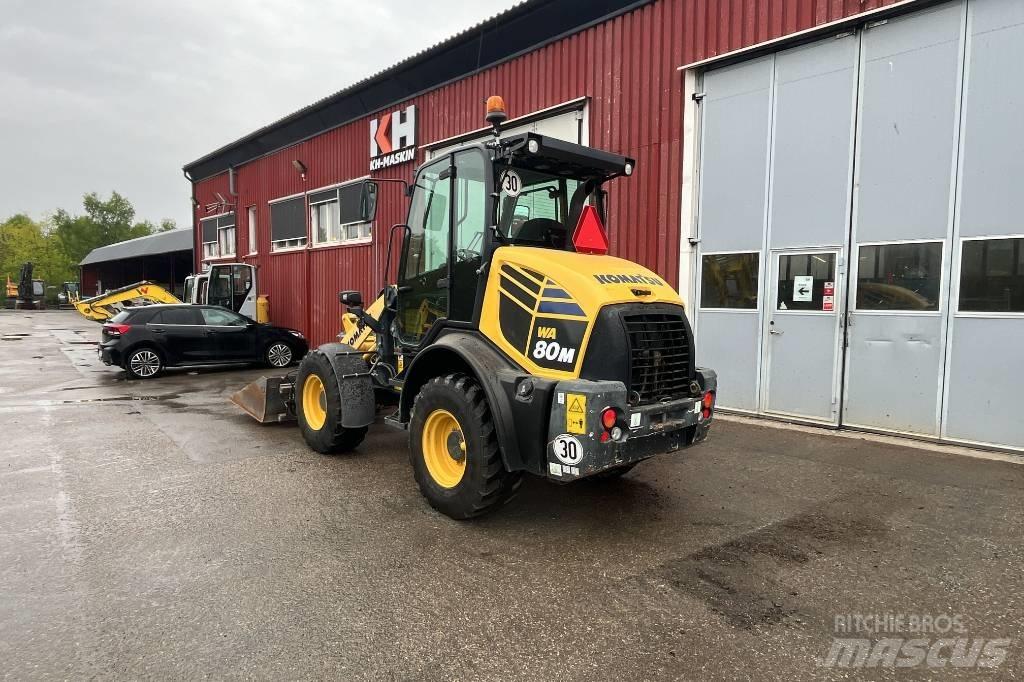 Komatsu WA 80 M Фронтальные погрузчики