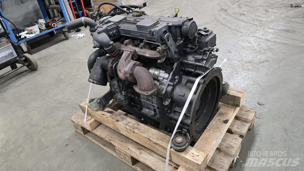 Deutz BF4M2012 Двигатели