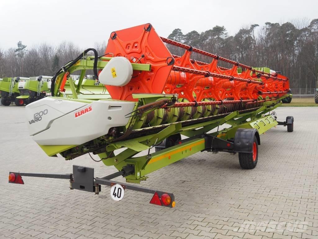 CLAAS Lexion 770 TT Зерноуборочные комбайны