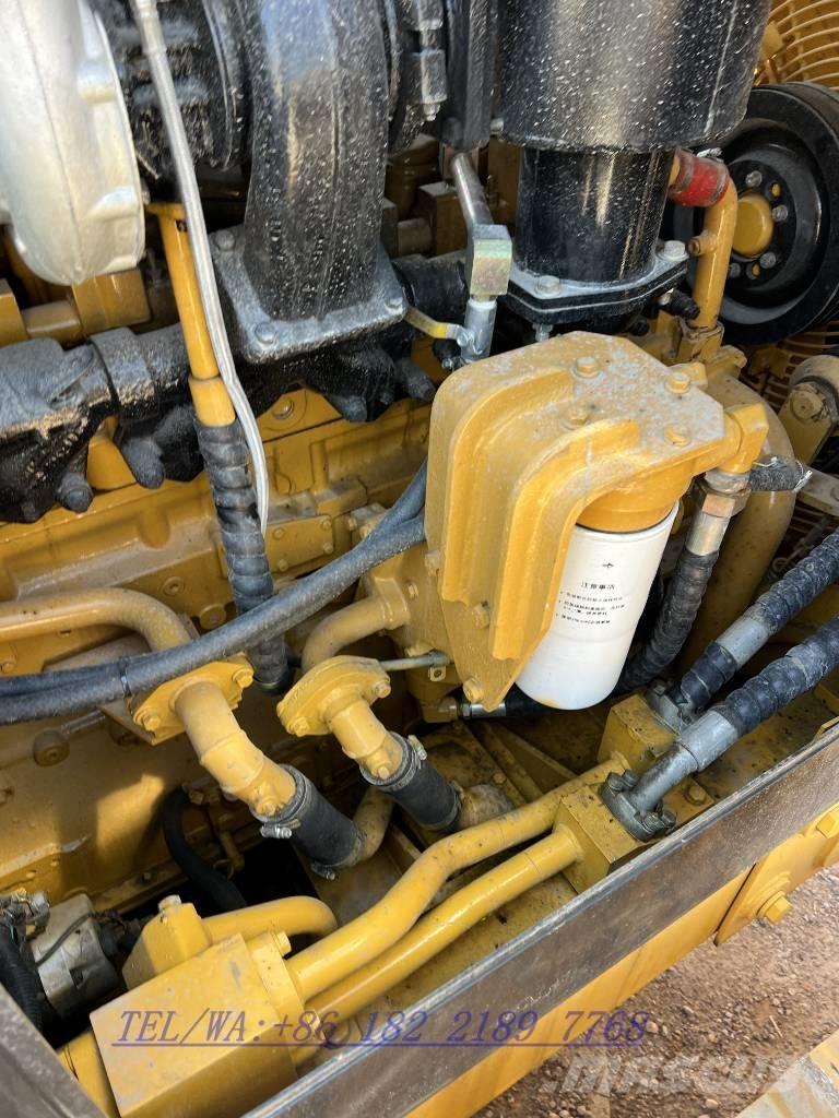 Shantui SD32 Гусеничные бульдозеры