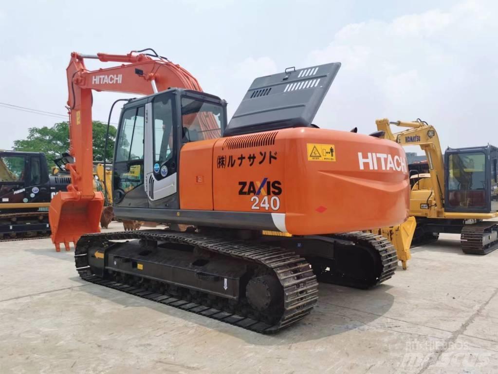 Hitachi ZX 240 Гусеничные экскаваторы