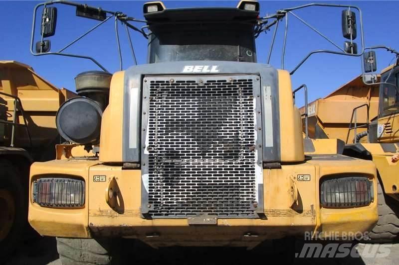 Bell B50D Шарнирно-сочленённые самосвалы