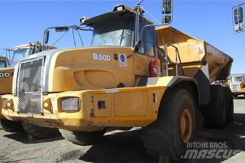 Bell B50D Шарнирно-сочленённые самосвалы