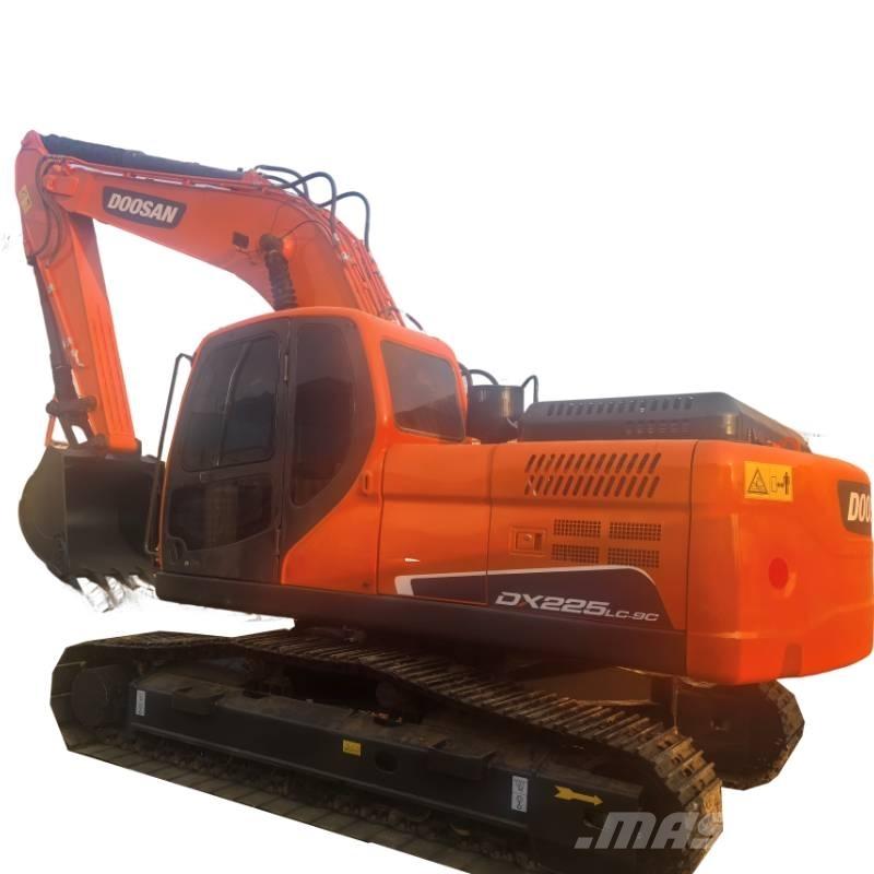 Doosan DX225 Гусеничные экскаваторы