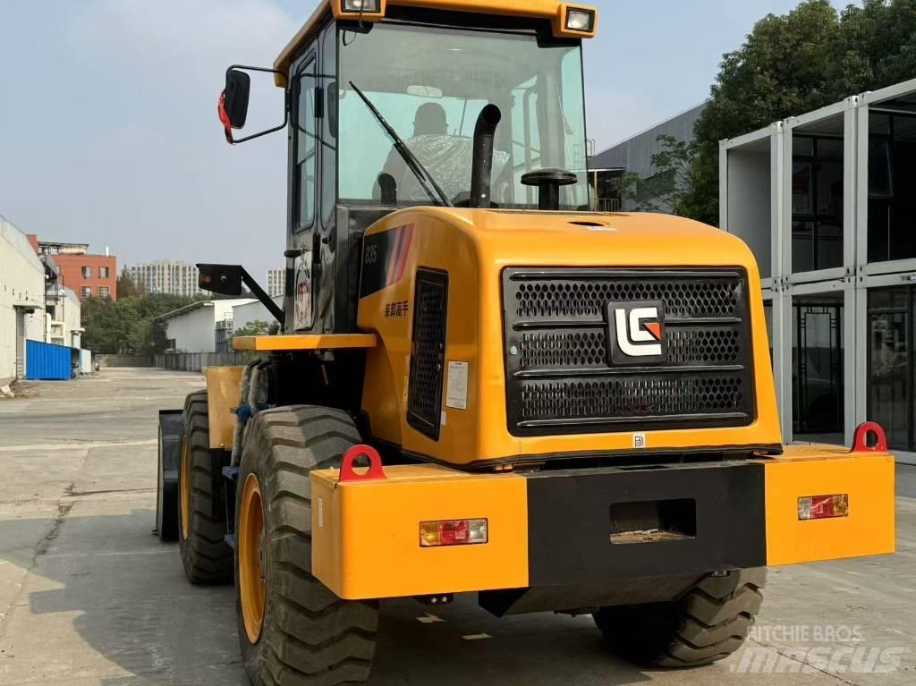 LiuGong CLG 835 Фронтальные погрузчики