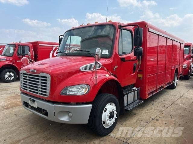 Freightliner M2 106 Грузовики для доставки напитков