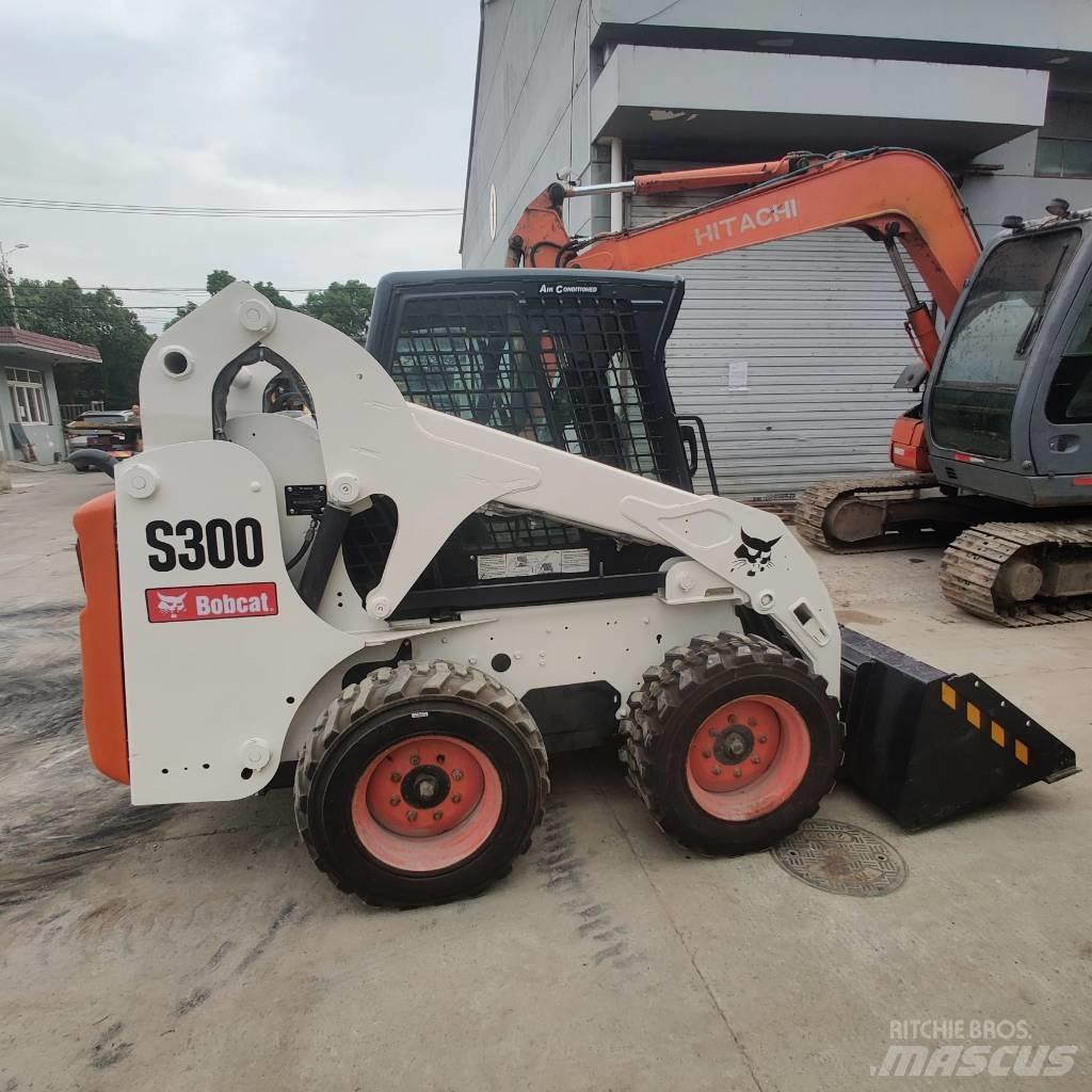 Bobcat S300 Мини-погрузчики