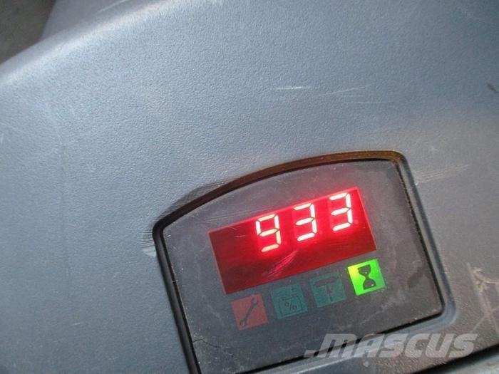 BT LWE160 Ручные электрические тележки