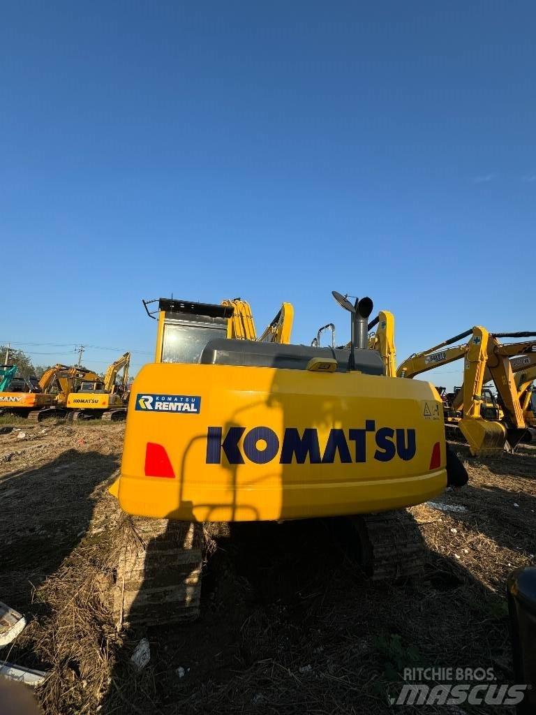 Komatsu PC 210 Гусеничные экскаваторы