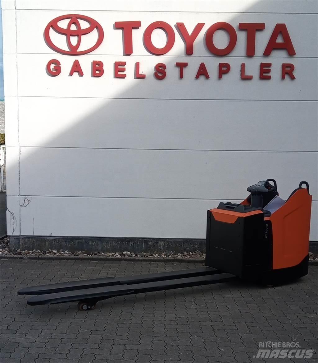 Toyota LPE 250 Ручные электрические тележки