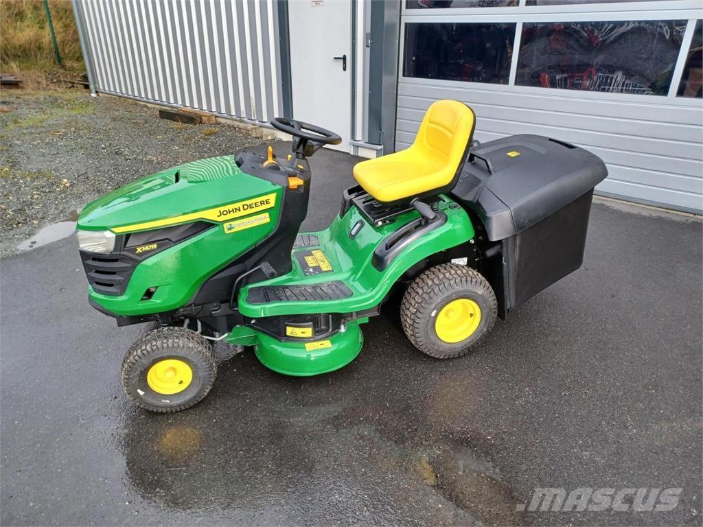 John Deere X147R Газонокосилки