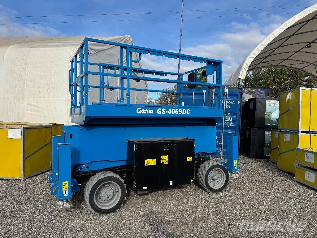 Genie GS 4069 DC Ножничные подъемники