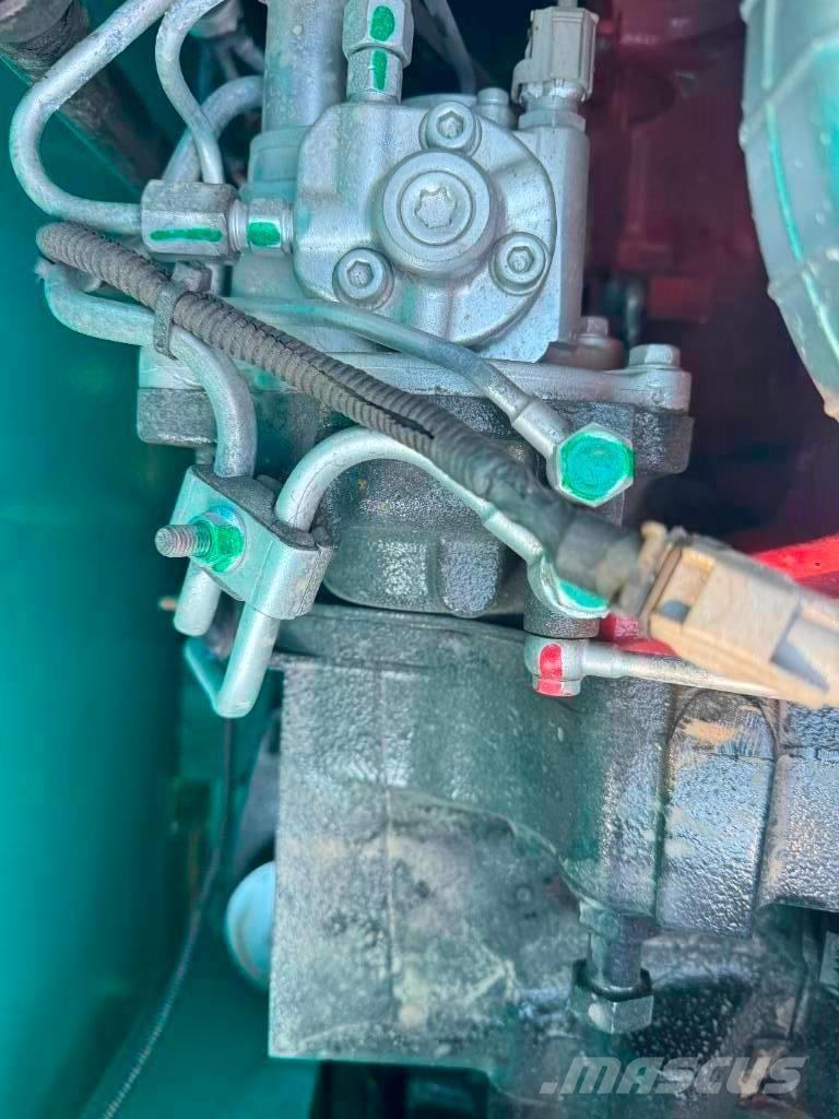 Kobelco SK 200-8 Гусеничные экскаваторы
