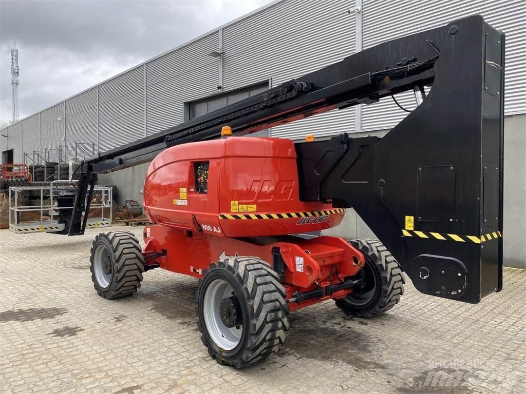JLG 800AJ Коленчатые подъемники