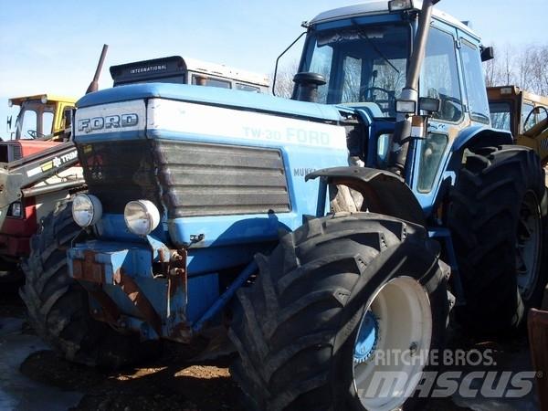 Ford TW 30 Трактора