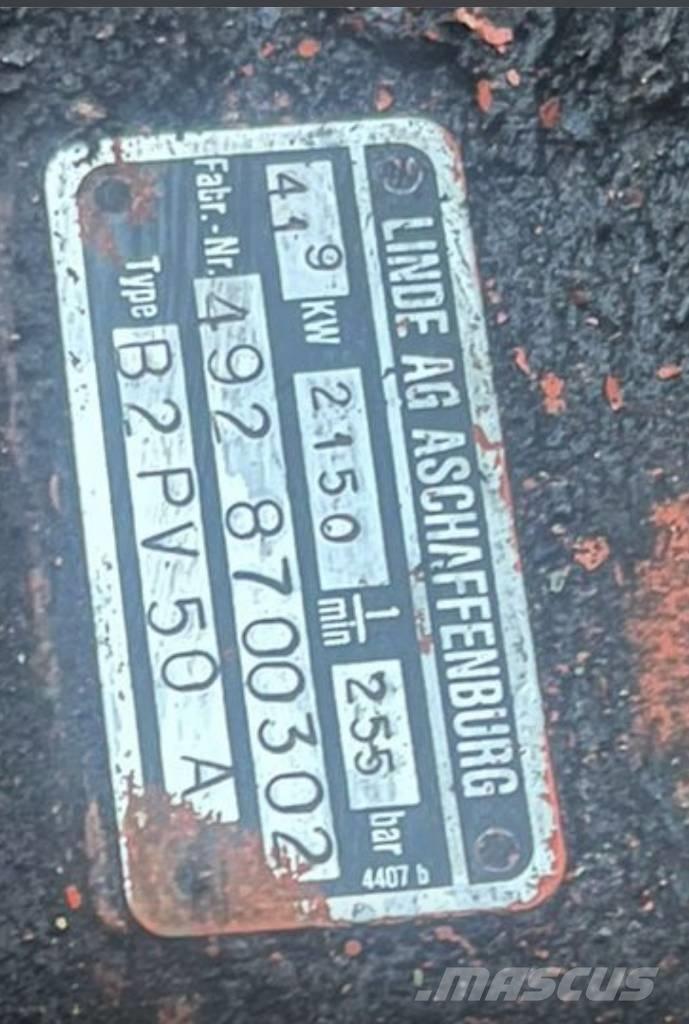 Atlas 1302 E Колёсные экскаваторы