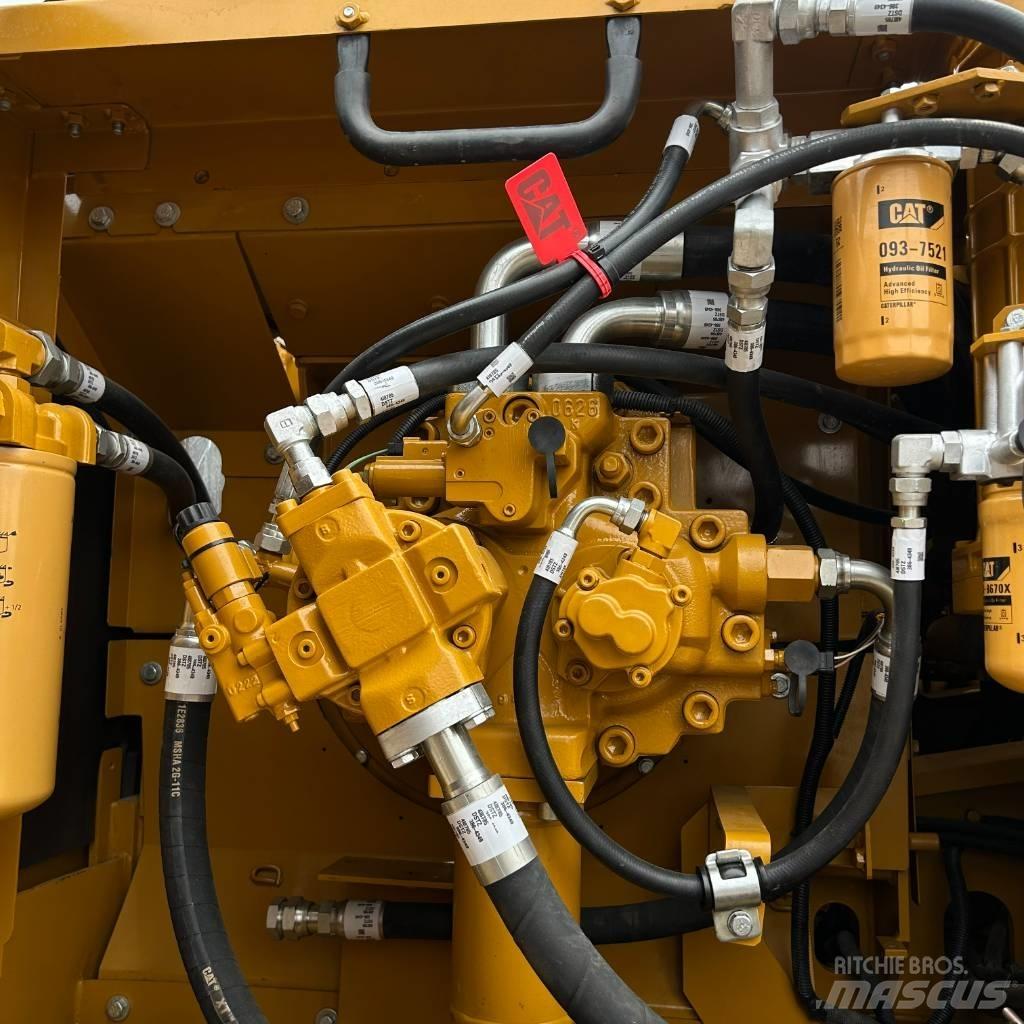 CAT 336D2L Гусеничные экскаваторы