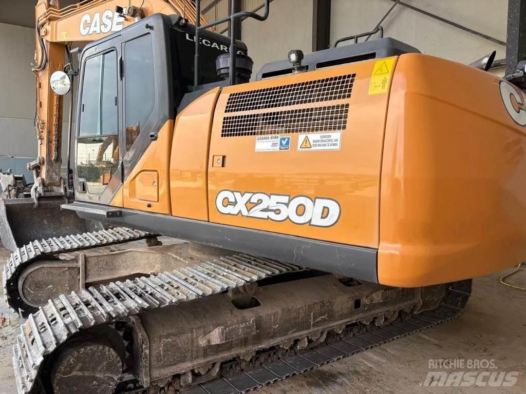 CASE CX250D Гусеничные экскаваторы