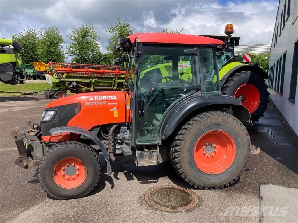 Kubota M7040 Коммунальные тракторы
