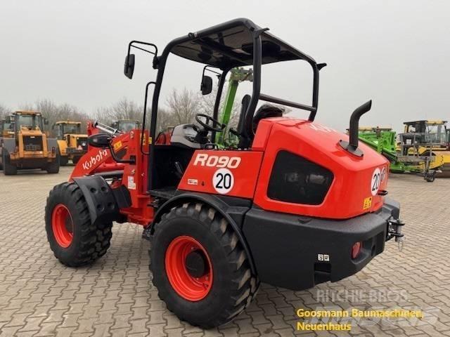 Kubota R 090 Фронтальные погрузчики