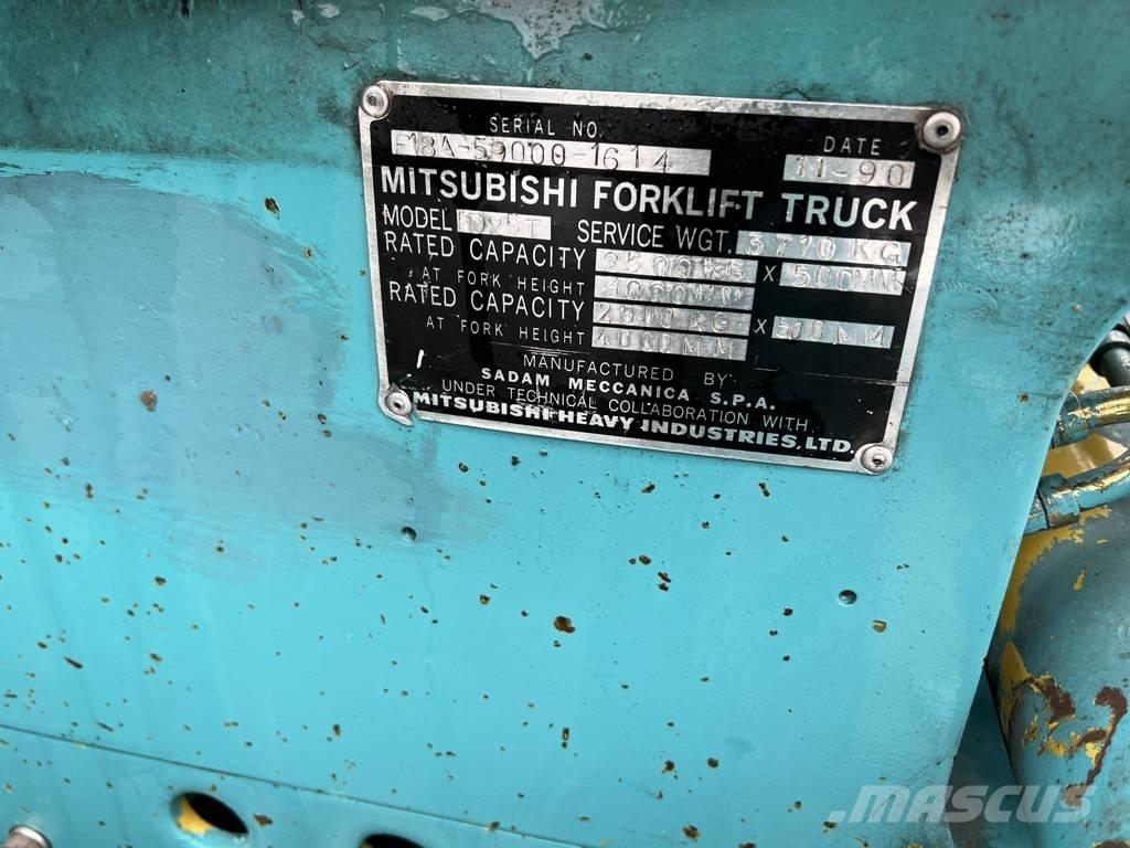 Mitsubishi FD25T Дизельные погрузчики