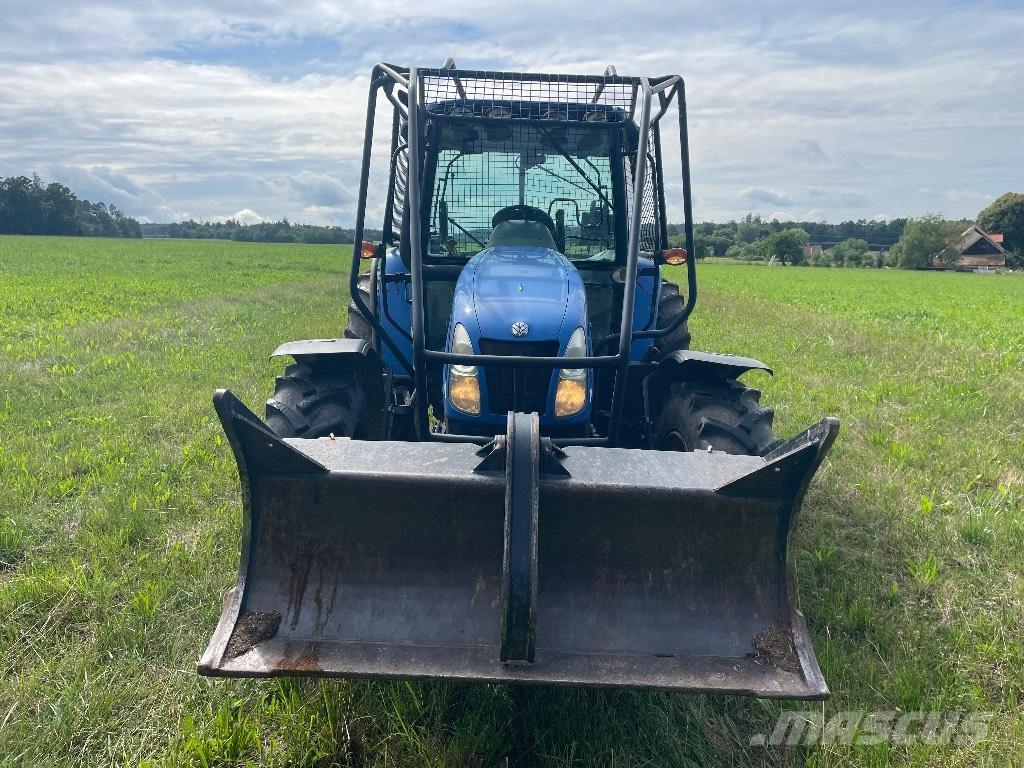 New Holland T5050 Лесохозяйственные тракторы