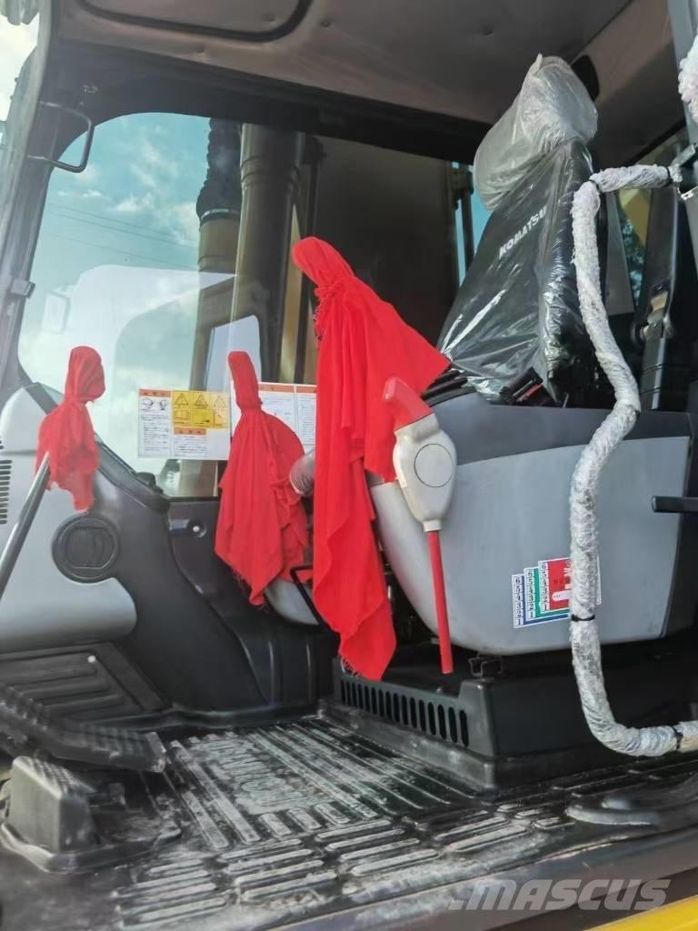 Komatsu 200-8 Гусеничные экскаваторы