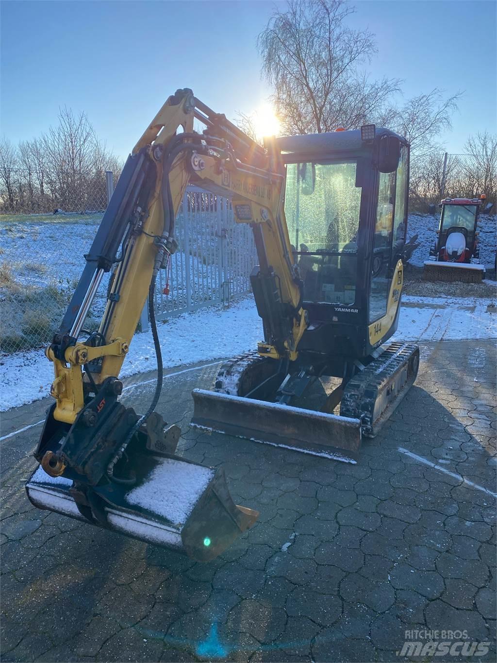 Yanmar SV22 Мини-экскаваторы