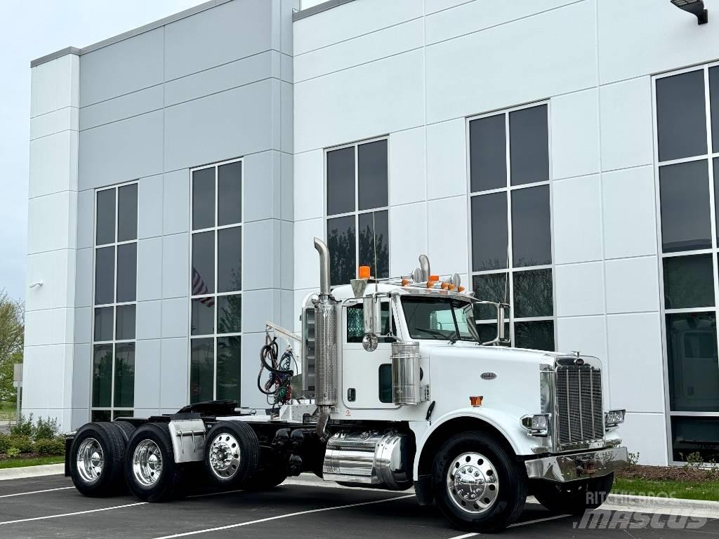 Peterbilt 357 Седельные тягачи