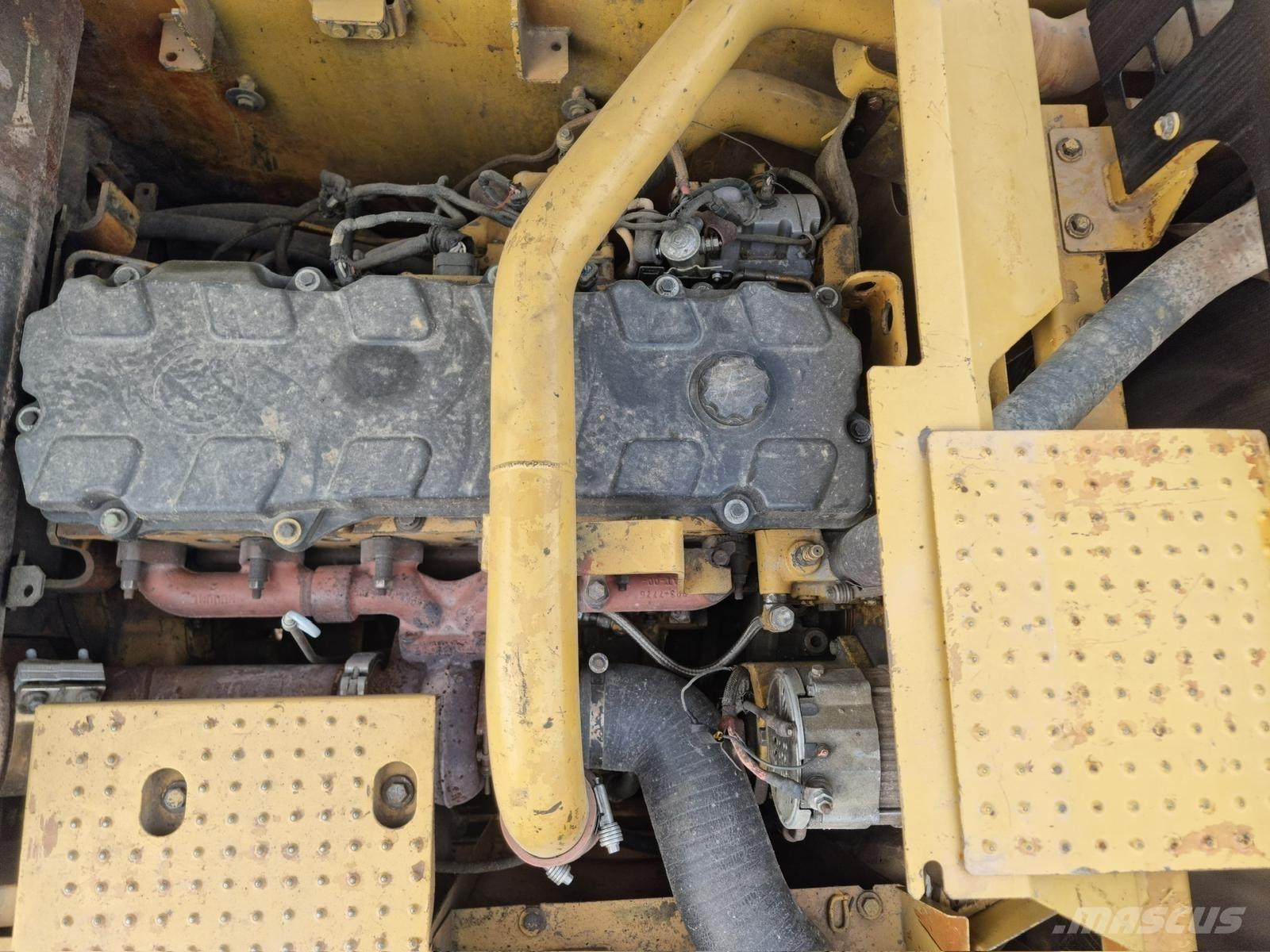 CAT 330 D L Гусеничные экскаваторы