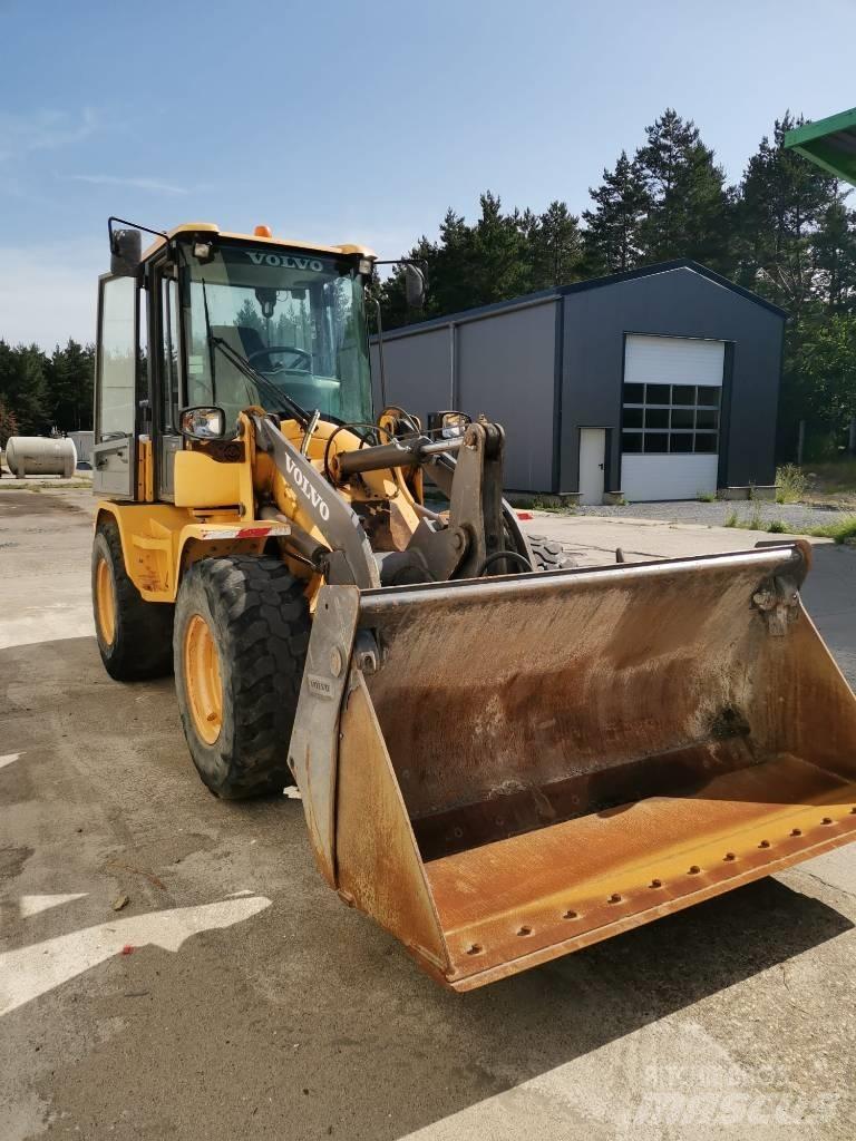 Volvo Radlader L30G Фронтальные погрузчики
