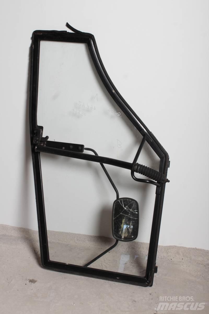 Ford 4830 Doors Кабины