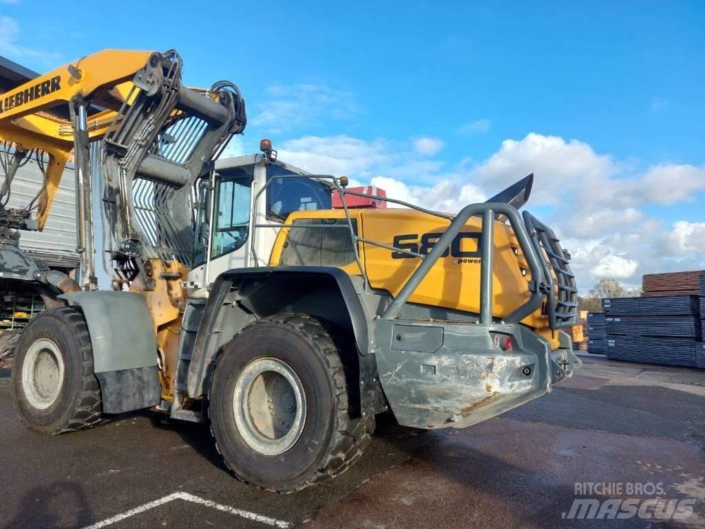  lLIEBHERR 580 Лесопогрузчик