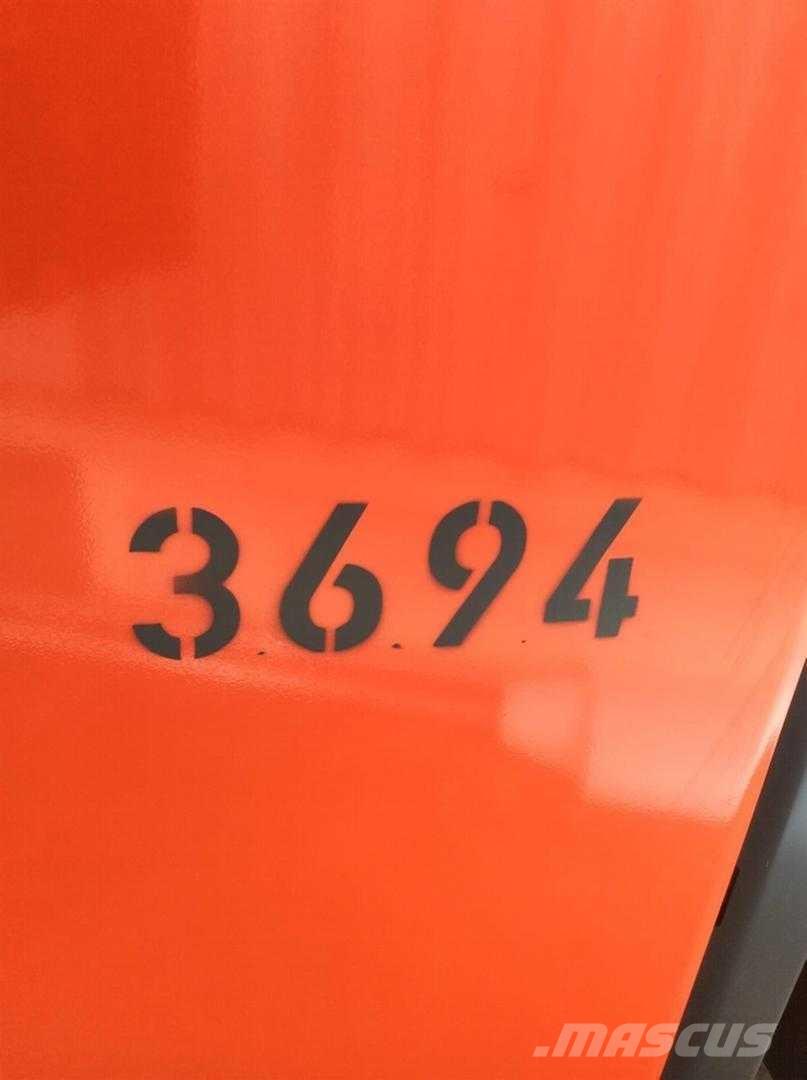 Linde L16I Самоходные электроштабелёры