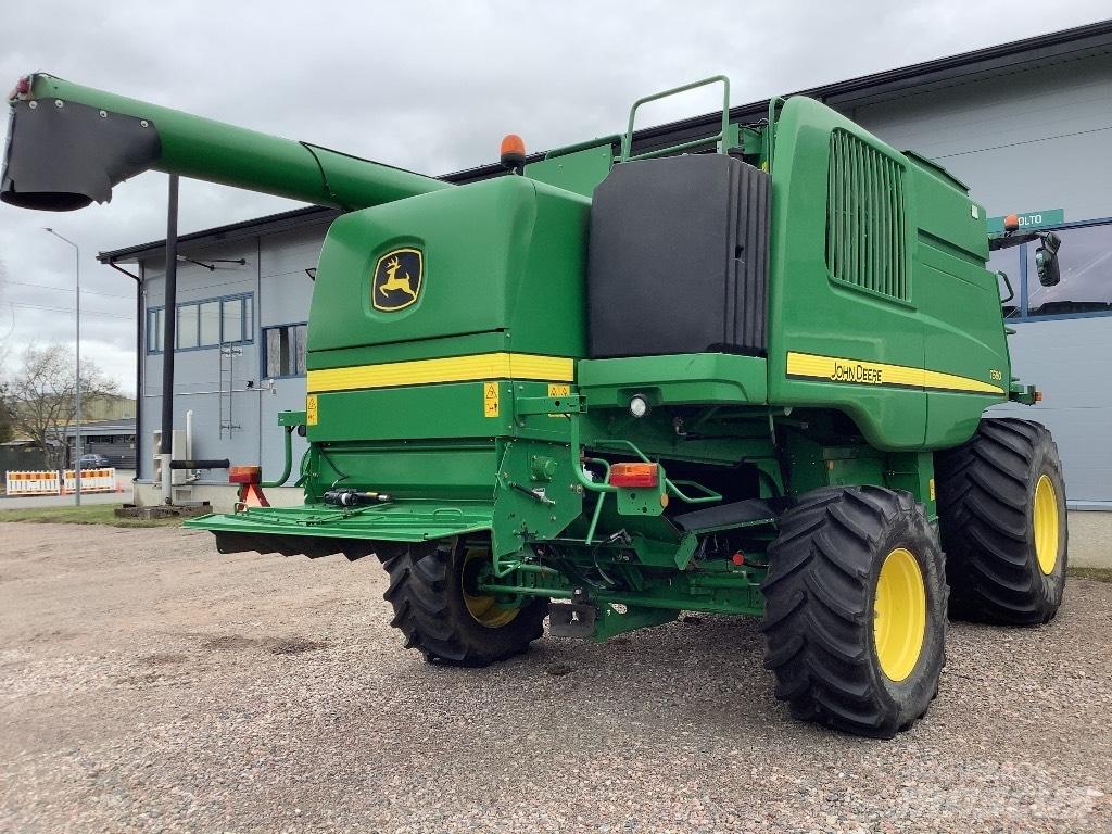 John Deere T560 Зерноуборочные комбайны