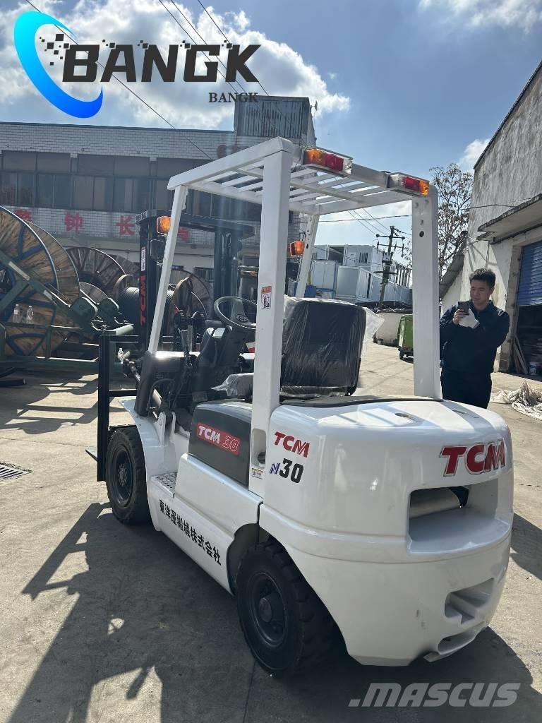 TCM FD30T3C Дизельные погрузчики