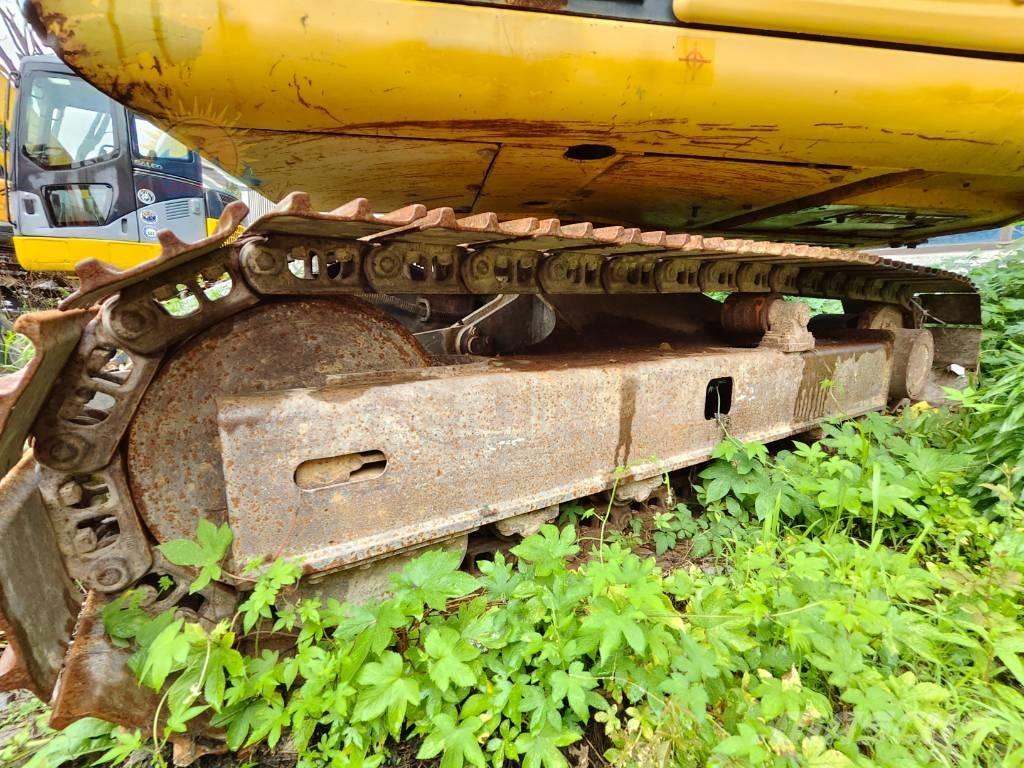 Komatsu PC 70-8 Гусеничные экскаваторы