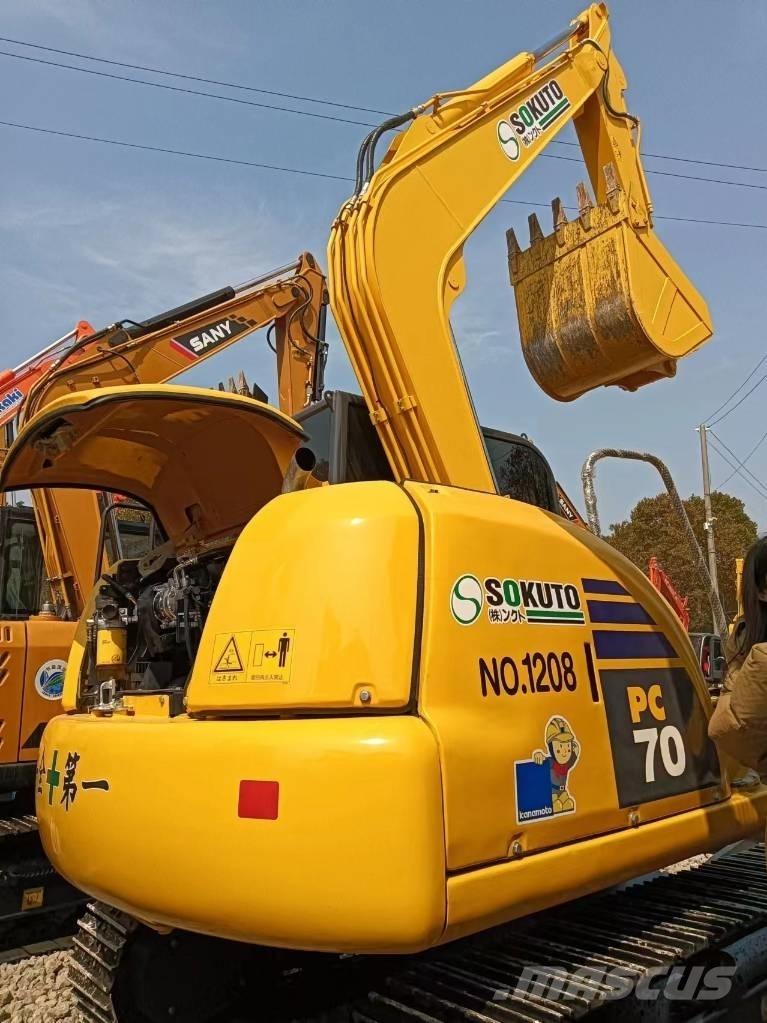 Komatsu PC 70 Малые экскаваторы 7т-12т