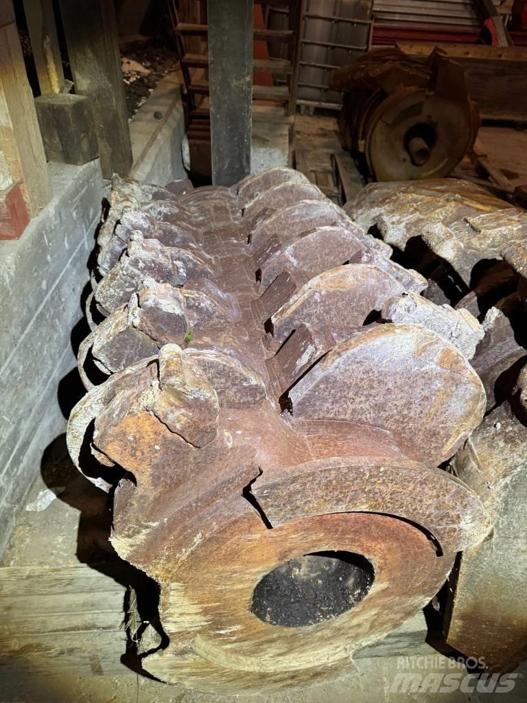 CBI 6400 forged drum Дробилки древесины