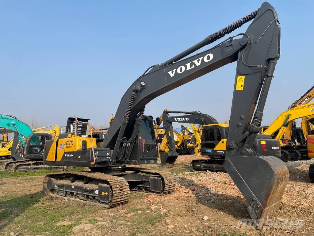 Volvo EC 210 Гусеничные экскаваторы