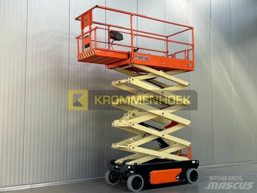 JLG R 3246 Ножничные подъемники