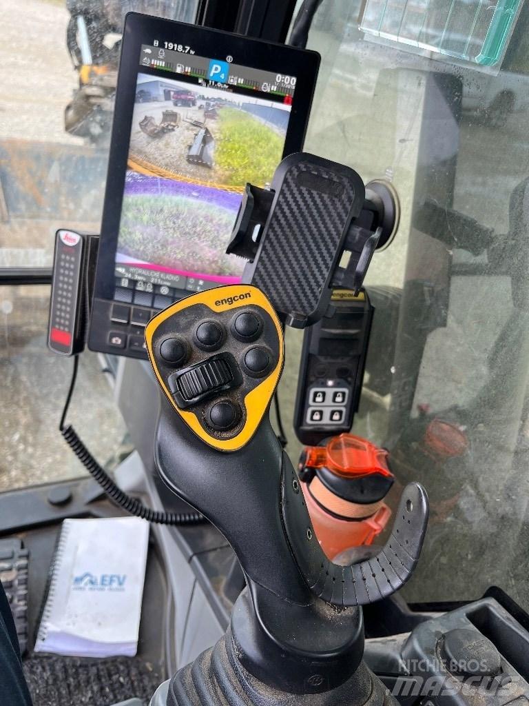 CASE CX 210 E Гусеничные экскаваторы