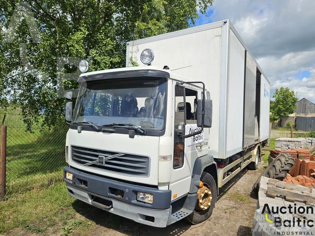 Volvo FL615 Грузовики-Фургоны