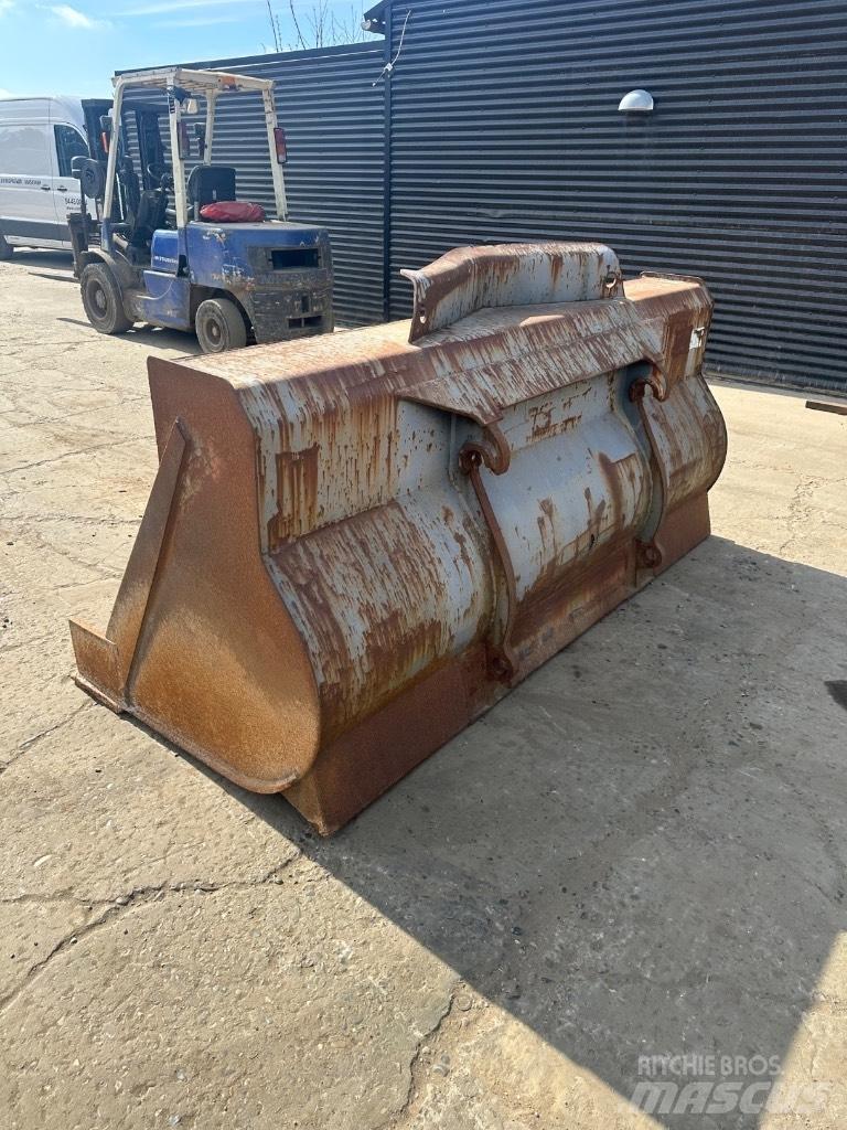 Volvo 2500mm Ковши