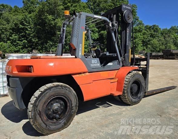 Toyota 605FD80 Другие складские механизмы