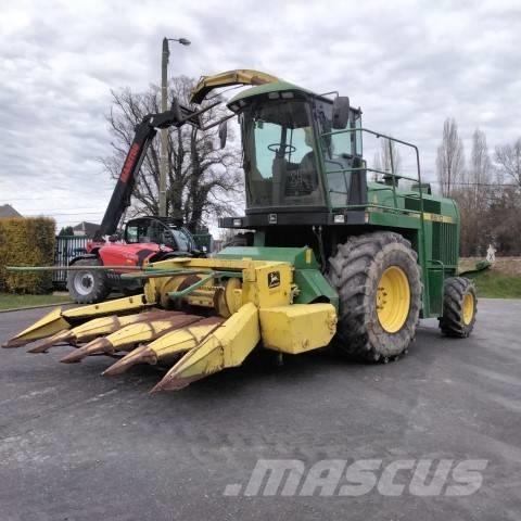 John Deere 6610 Самоходные кормоуборочные комбайны
