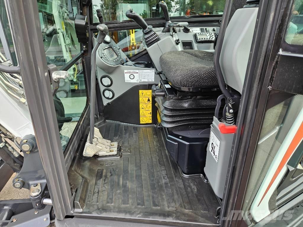 Bobcat E 27 Мини-экскаваторы