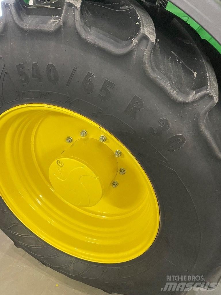John Deere 6155R Трактора