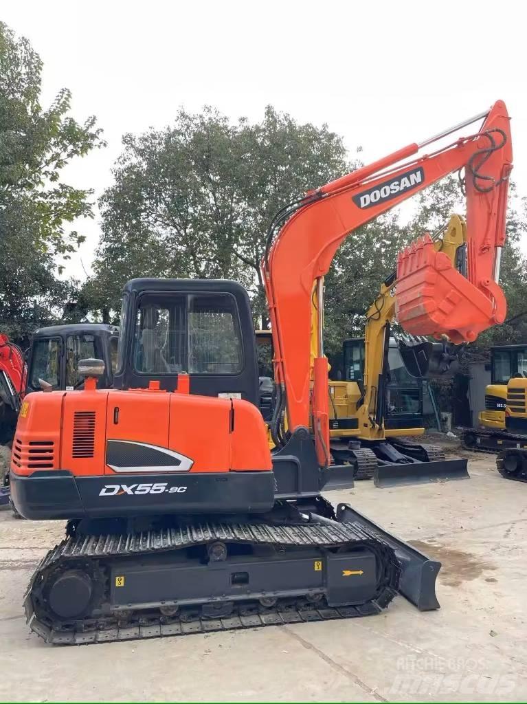 Doosan DX55-9C Гусеничные экскаваторы
